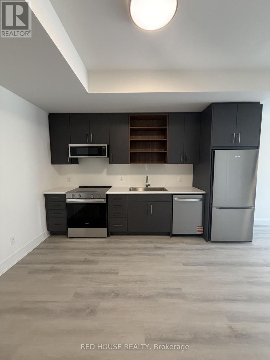 39 Everett Common, St. Catharines, Ontario  L2P 0H1 - Photo 3 - X13693216