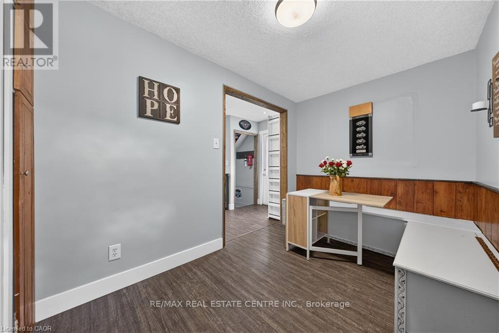 84 Norfolk Avenue, Waterloo, Ontario  N1R 3T9 - Photo 22 - X13693294