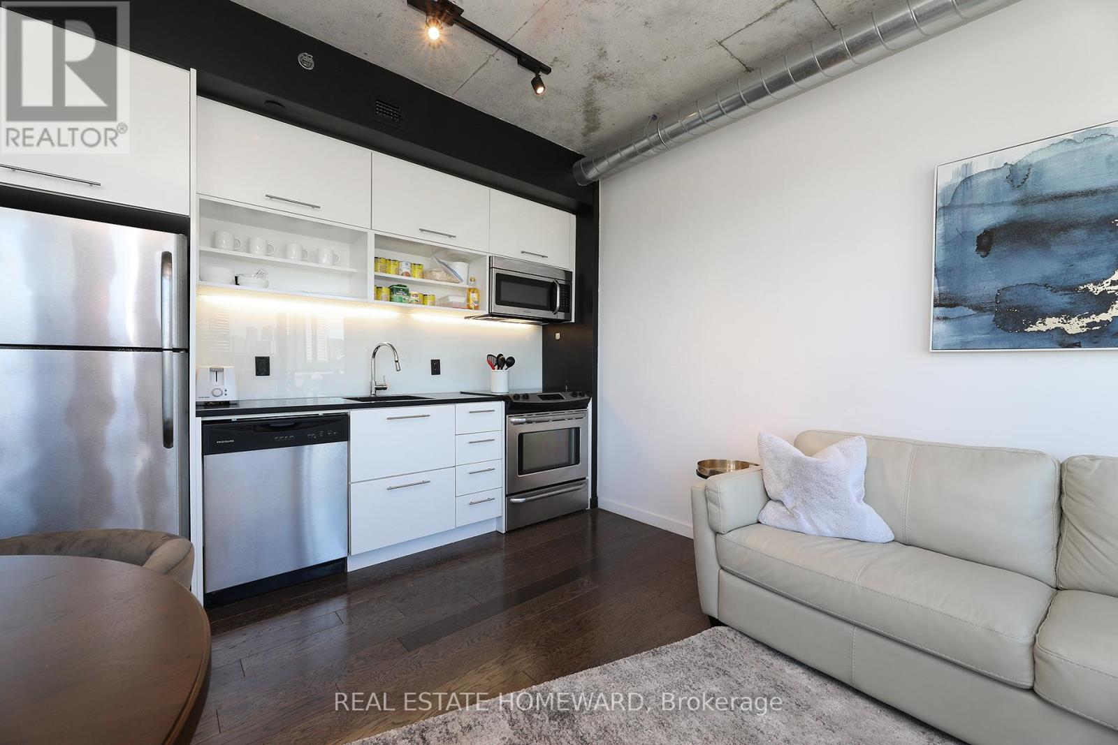 603 - 51 Trolley Crescent, Toronto, Ontario  M5A 0E9 - Photo 4 - C13496632