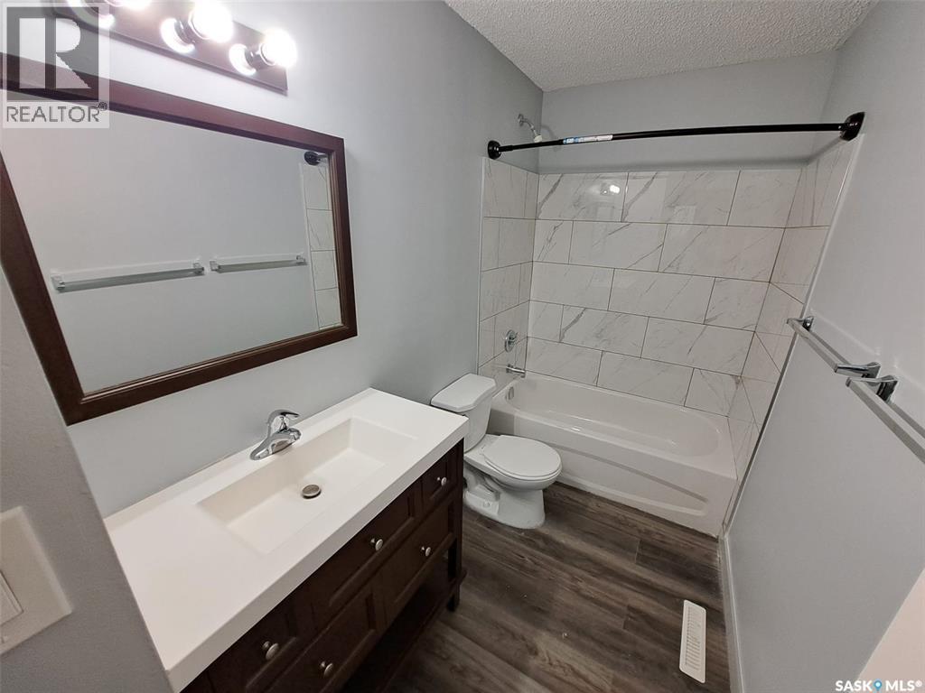 3629 Centennial Drive, Saskatoon, Saskatchewan  S7L 5E9 - Photo 7 - SK046082