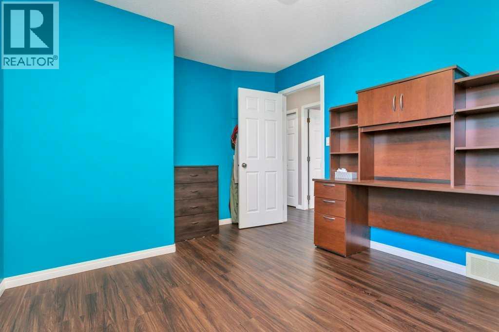 19 Lougheed Close, Red Deer, Alberta  T4R 3L8 - Photo 27 - A2327869