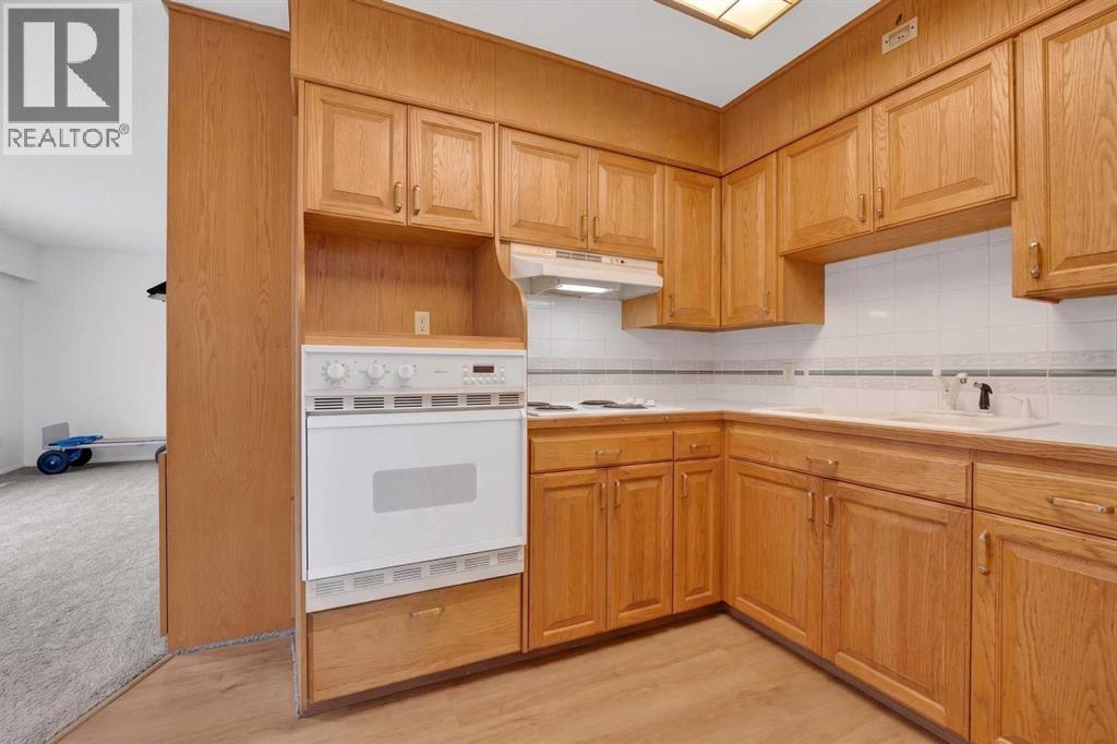 1011 11 Street S, Lethbridge, Alberta  T1K 1P6 - Photo 13 - A2337351