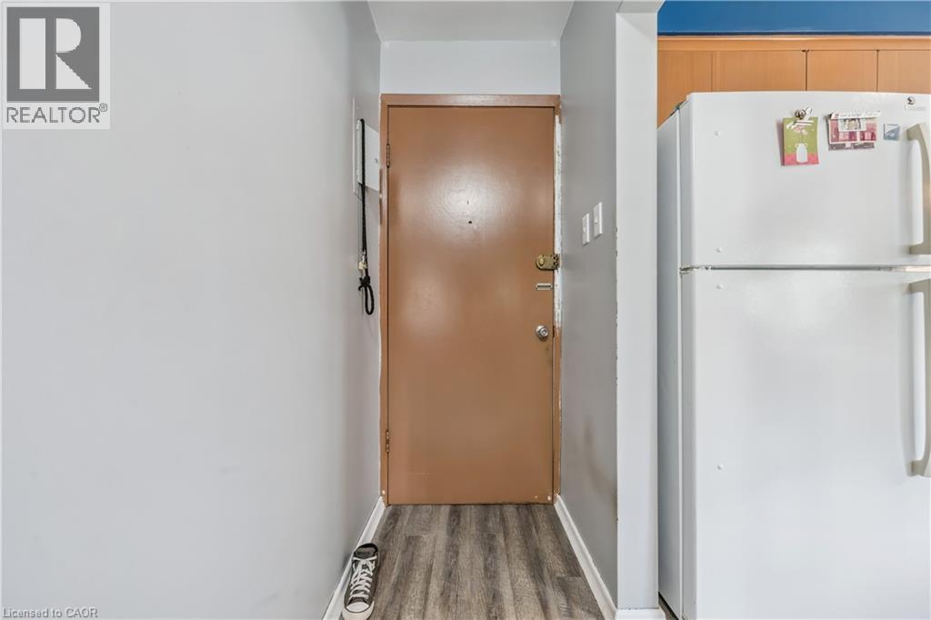 101 Secord Avenue, Kitchener, Ontario  N2B 2L3 - Photo 5 - 40856887