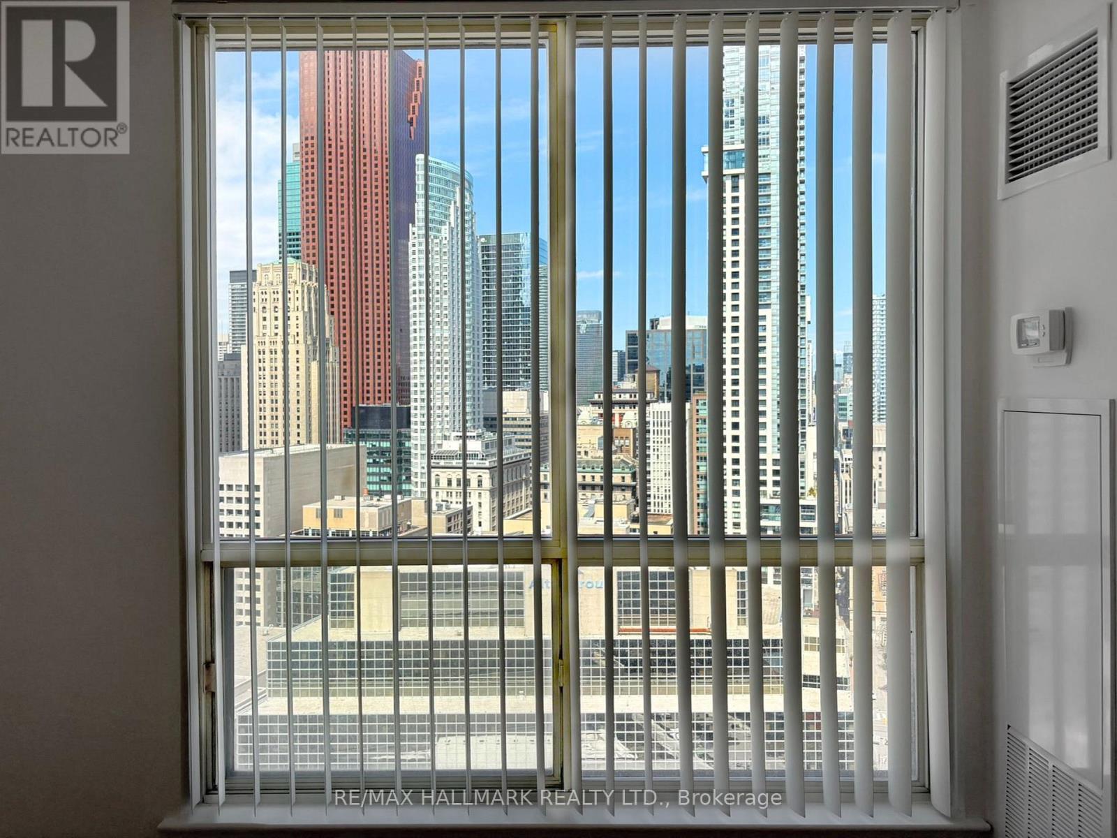 3206 - 25 The Esplanade, Toronto, Ontario  M5E 1W5 - Photo 13 - C13693284