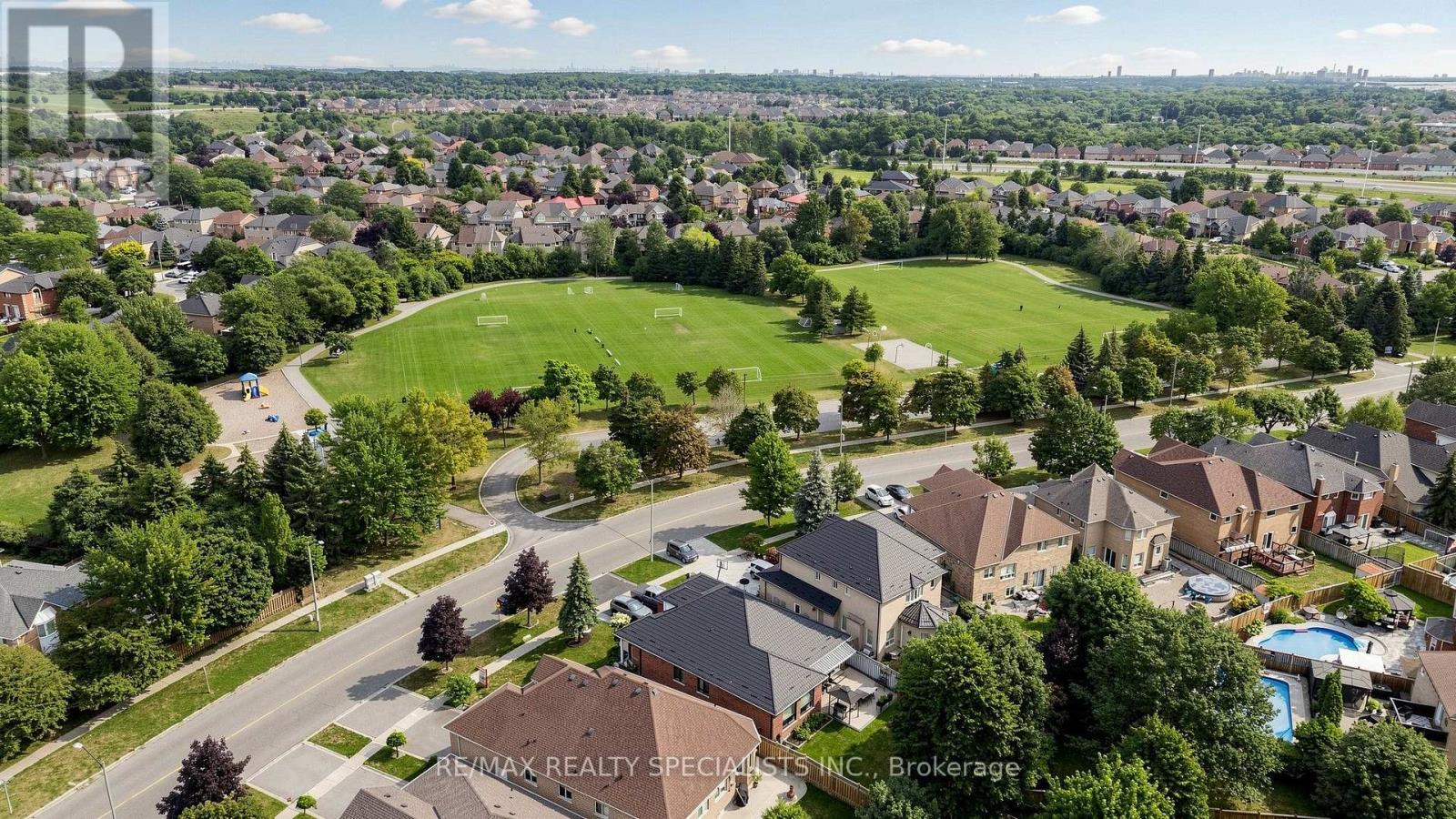 176 Royal Valley Drive, Caledon, Ontario  L7C 1C9 - Photo 46 - W13690932