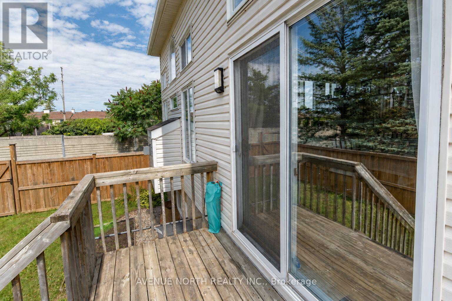 141 Gladeview Private, Ottawa, Ontario  K1T 4C4 - Photo 46 - X13692820