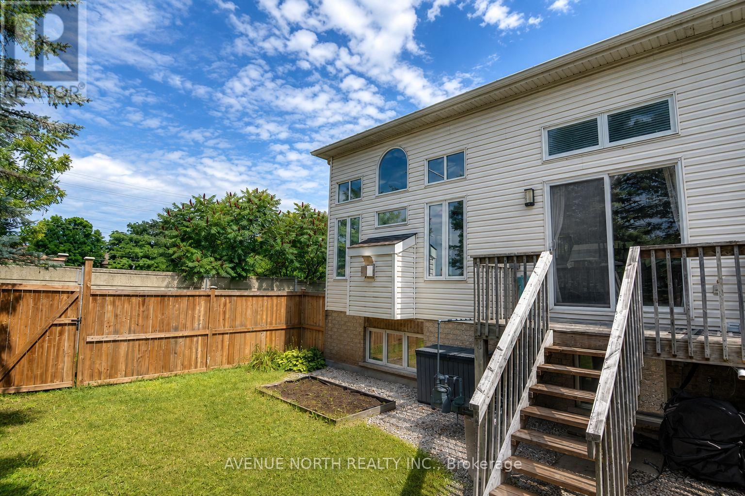 141 Gladeview Private, Ottawa, Ontario  K1T 4C4 - Photo 45 - X13692820