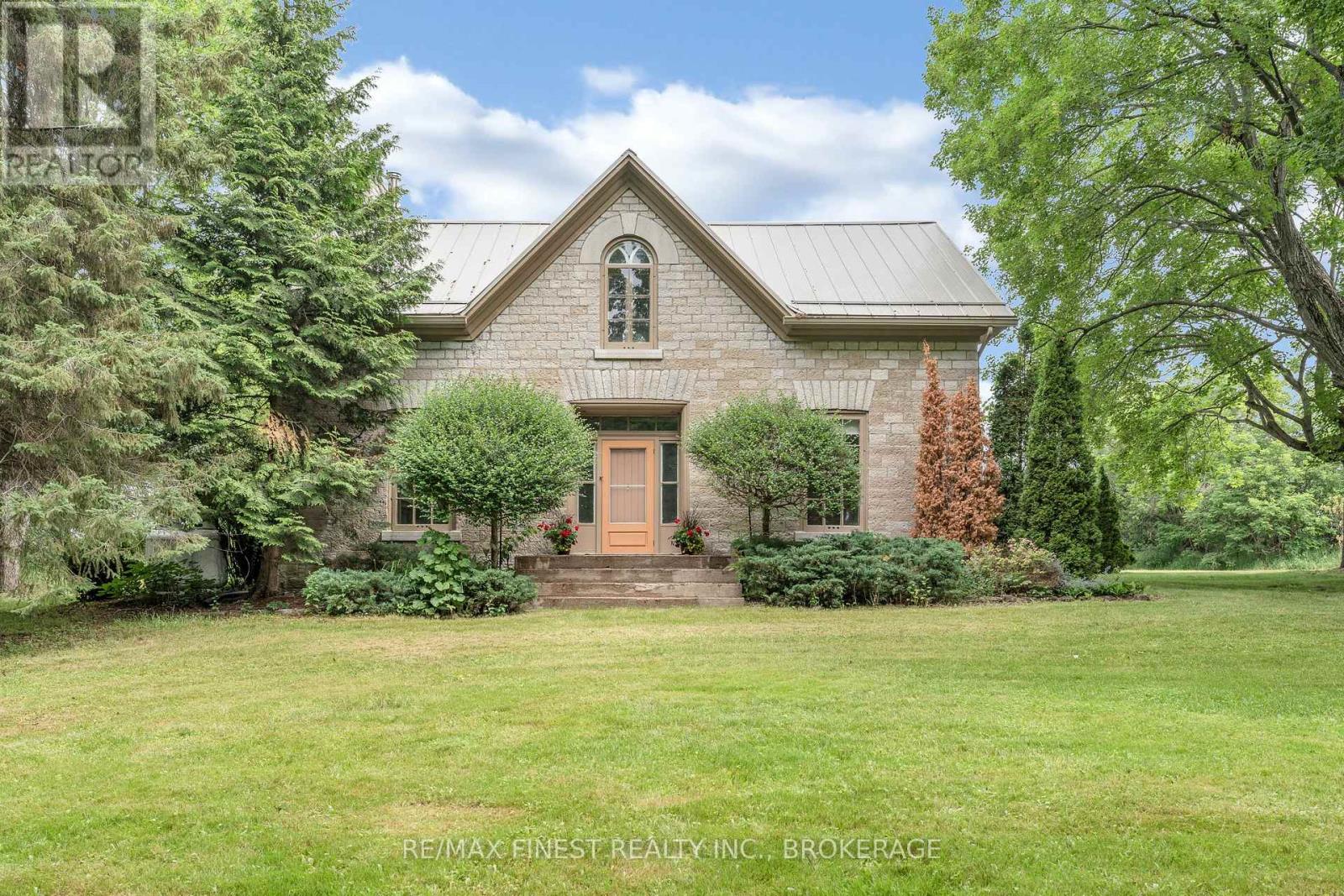 4247 Henderson Road, Frontenac, Ontario