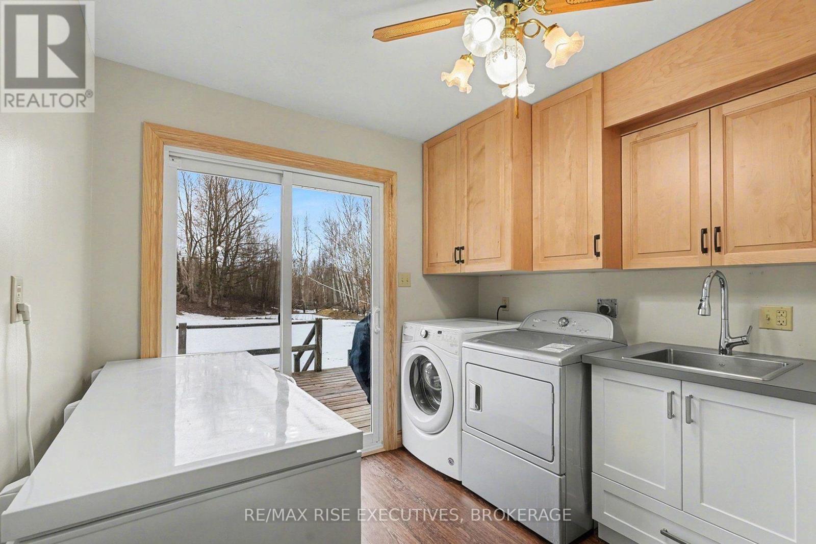 715 Hanna Road, Tay Valley, Ontario  K0H 2B0 - Photo 13 - X13693414