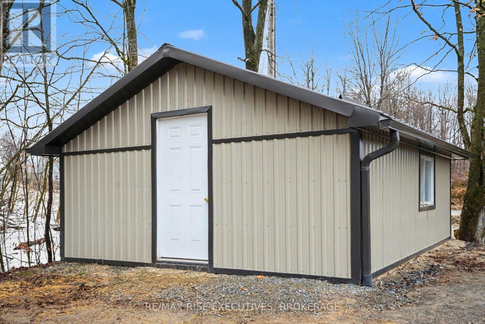 715 Hanna Road, Tay Valley, Ontario  K0H 2B0 - Photo 21 - X13693414