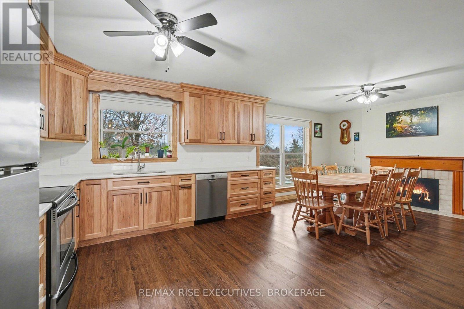 715 Hanna Road, Tay Valley, Ontario  K0H 2B0 - Photo 8 - X13693414