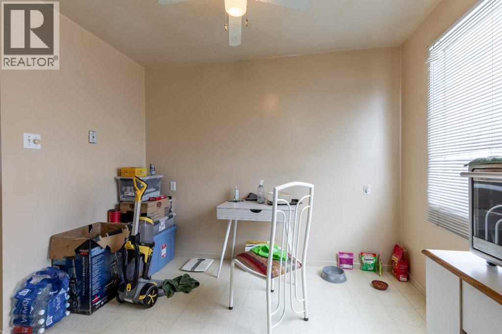 1408 & 1410 15 Avenue N, Lethbridge, Alberta  T1H 1W1 - Photo 12 - A2300176