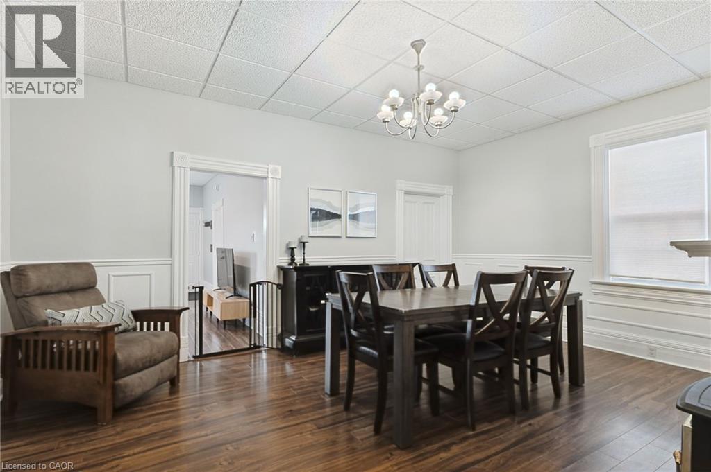 36 Woodland Avenue, St. Catharines, Ontario  L2R 5A2 - Photo 7 - 40850208
