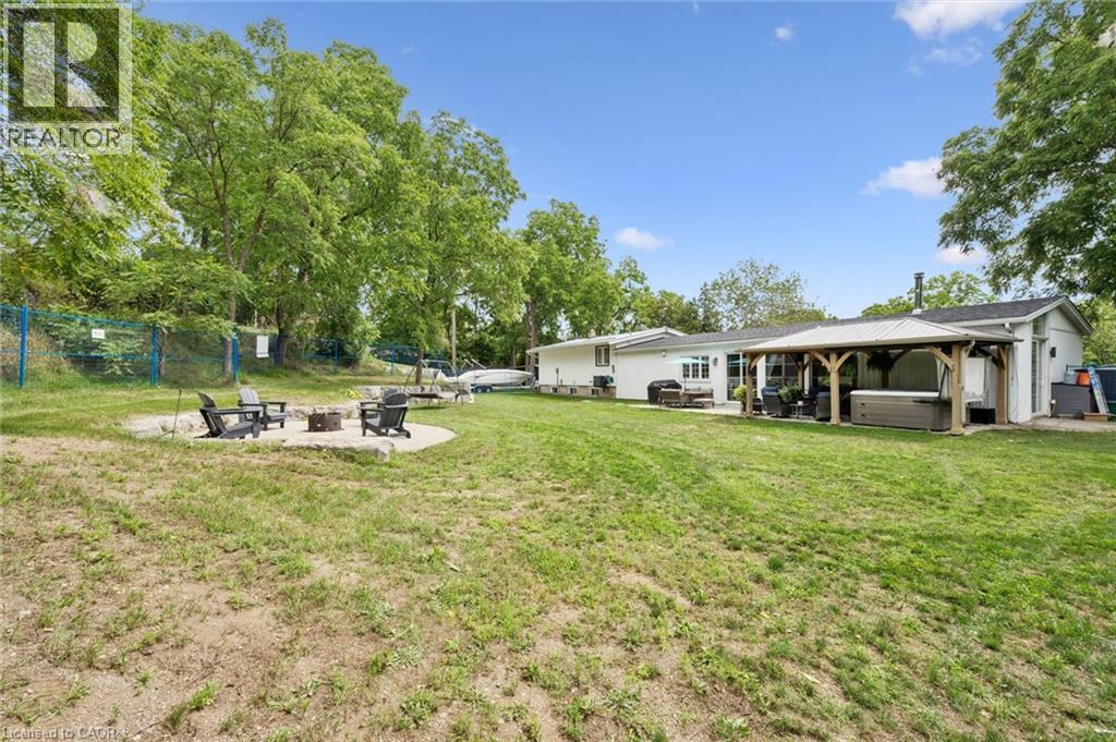 647 Brant-Waterloo Road, Ayr, Ontario  N0B 1E0 - Photo 41 - 40856136