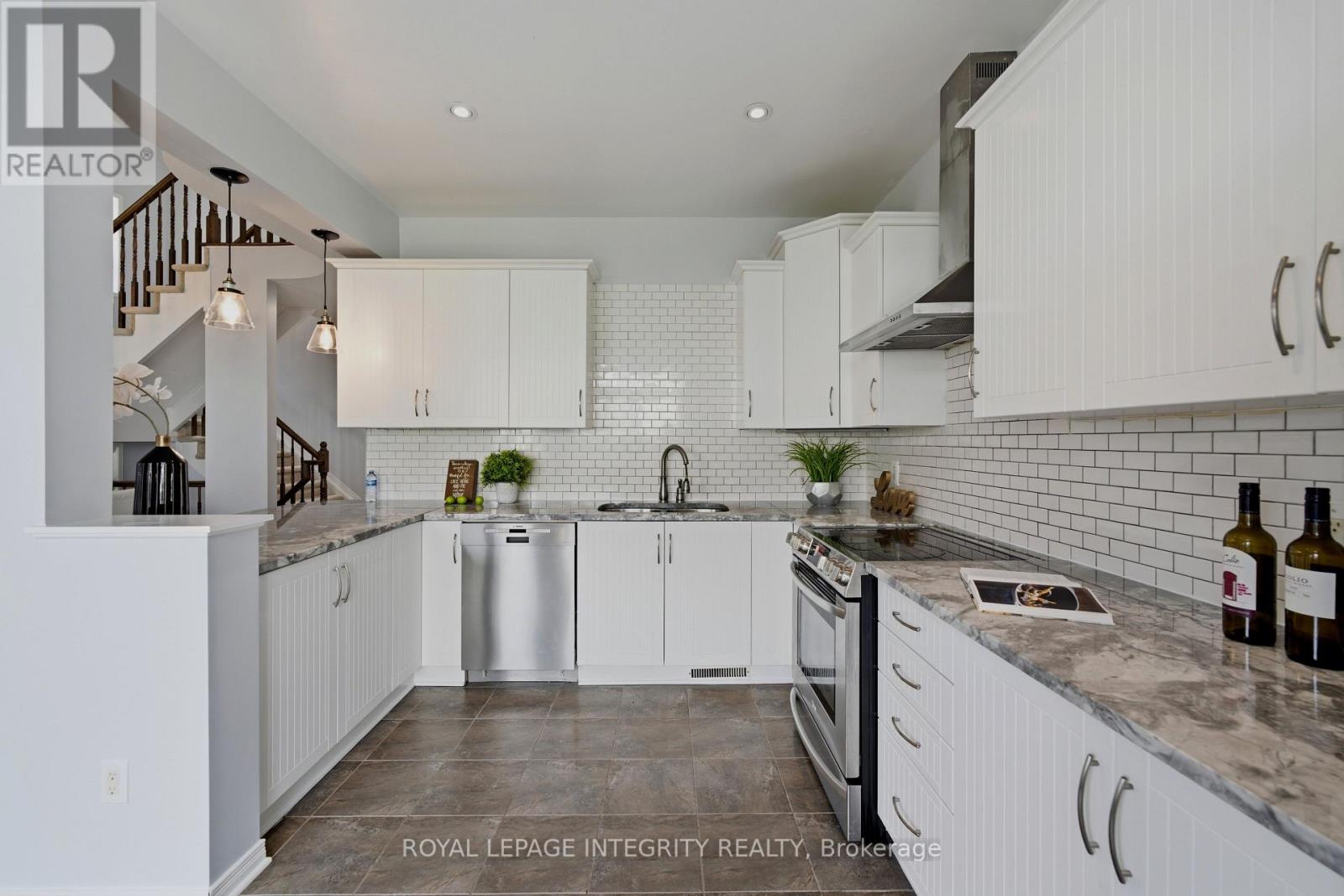 223 Huntsville Drive, Ottawa, Ontario  K2T 0C7 - Photo 16 - X13693422