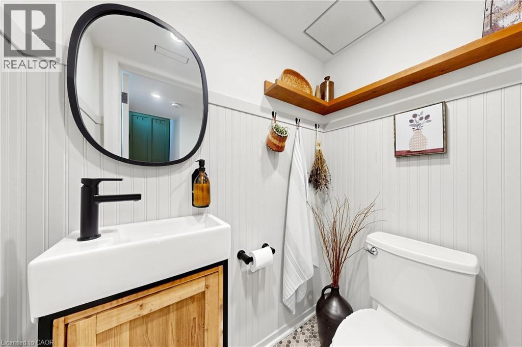 386 Cosburn Crescent, Burlington, Ontario  L7L 2W6 - Photo 33 - 40857014