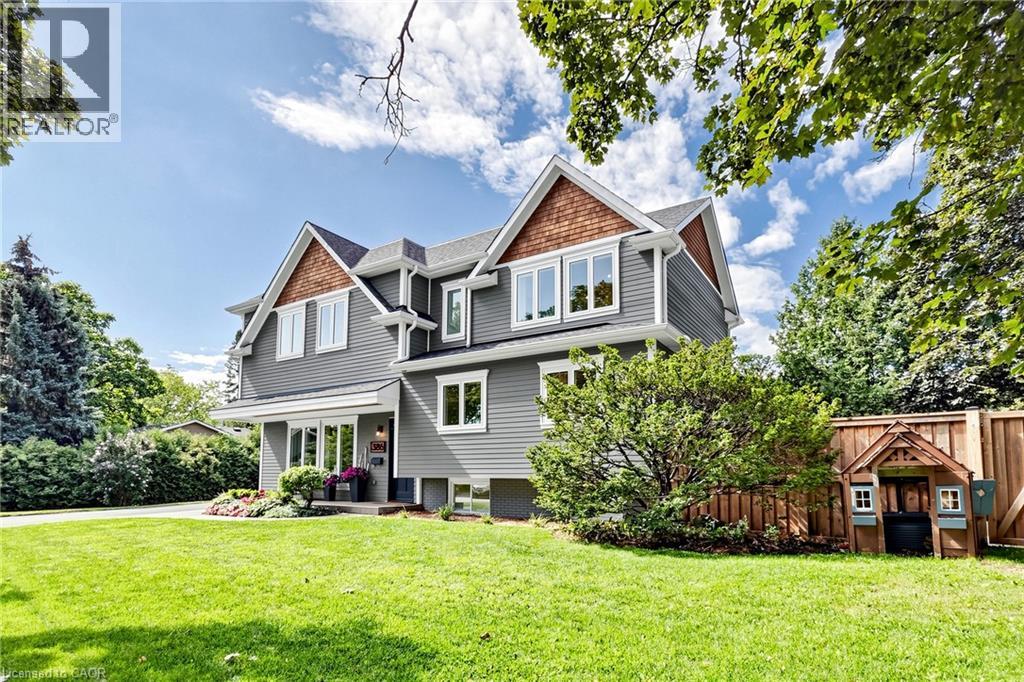 386 Cosburn Crescent, Burlington, Ontario  L7L 2W6 - Photo 3 - 40857014