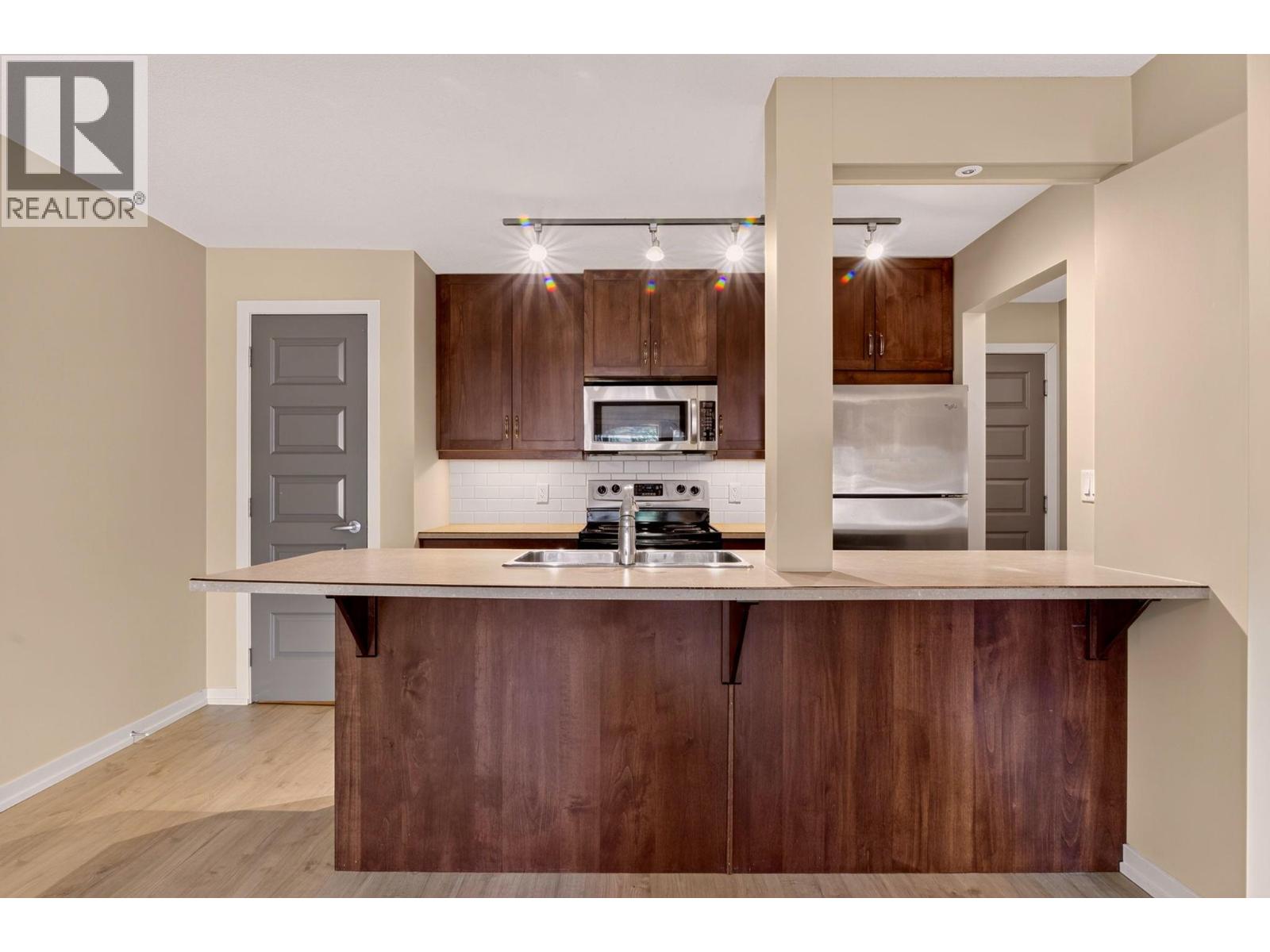 1777 Water Street Unit# 104, Kelowna, British Columbia  V1Y 1K4 - Photo 8 - 10394234