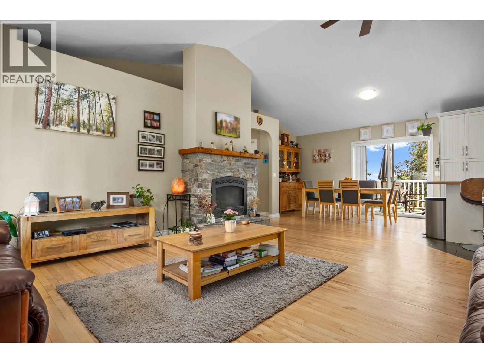 2735 Northview Place, Lake Country, British Columbia  V4V 1R1 - Photo 5 - 10397525