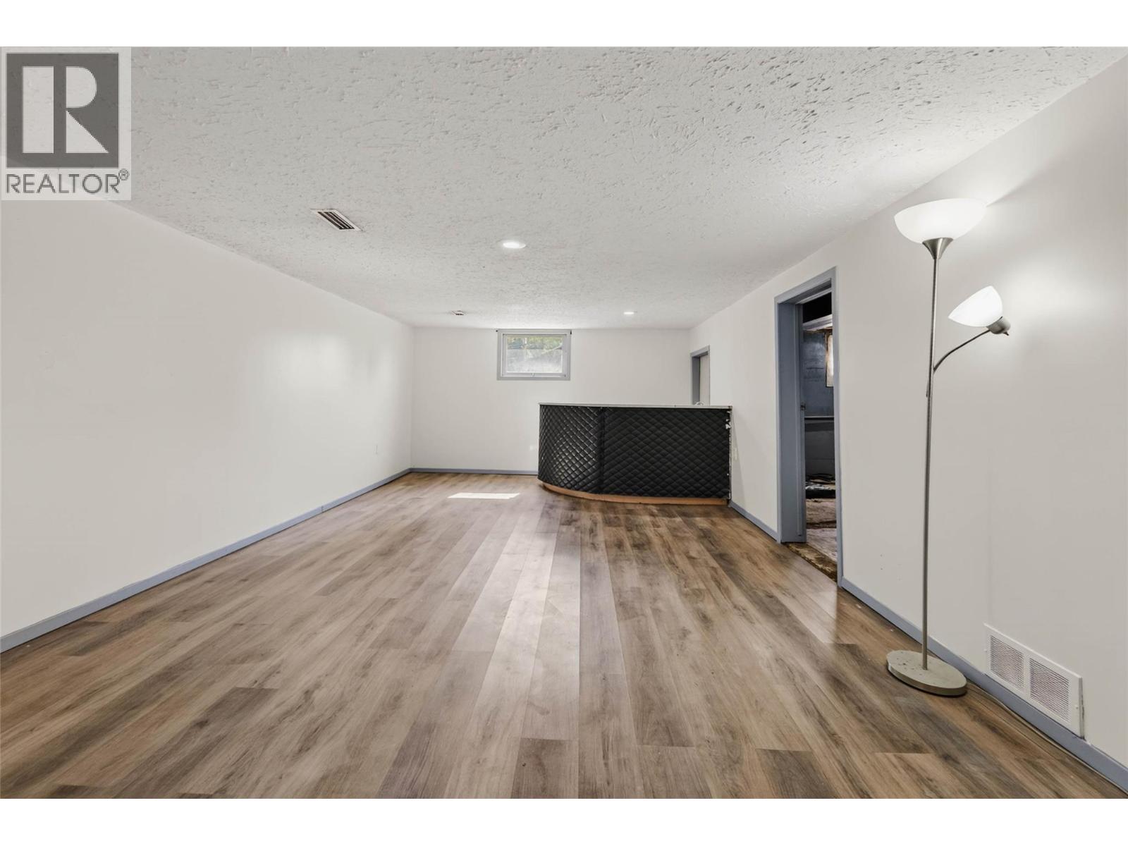 115 Second Street, Salmo, British Columbia  V0G 1Z0 - Photo 34 - 10398188