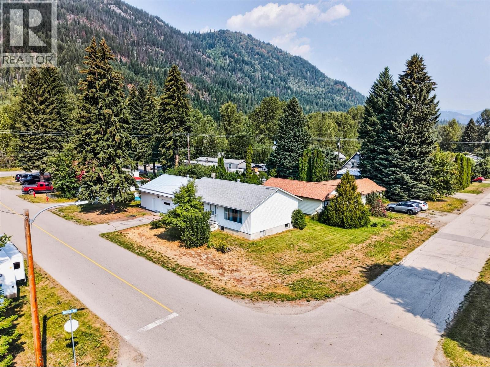 115 Second Street, Salmo, British Columbia  V0G 1Z0 - Photo 64 - 10398188
