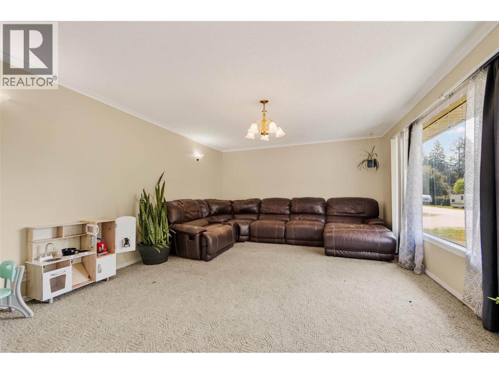 115 Second Street, Salmo, British Columbia  V0G 1Z0 - Photo 16 - 10398188