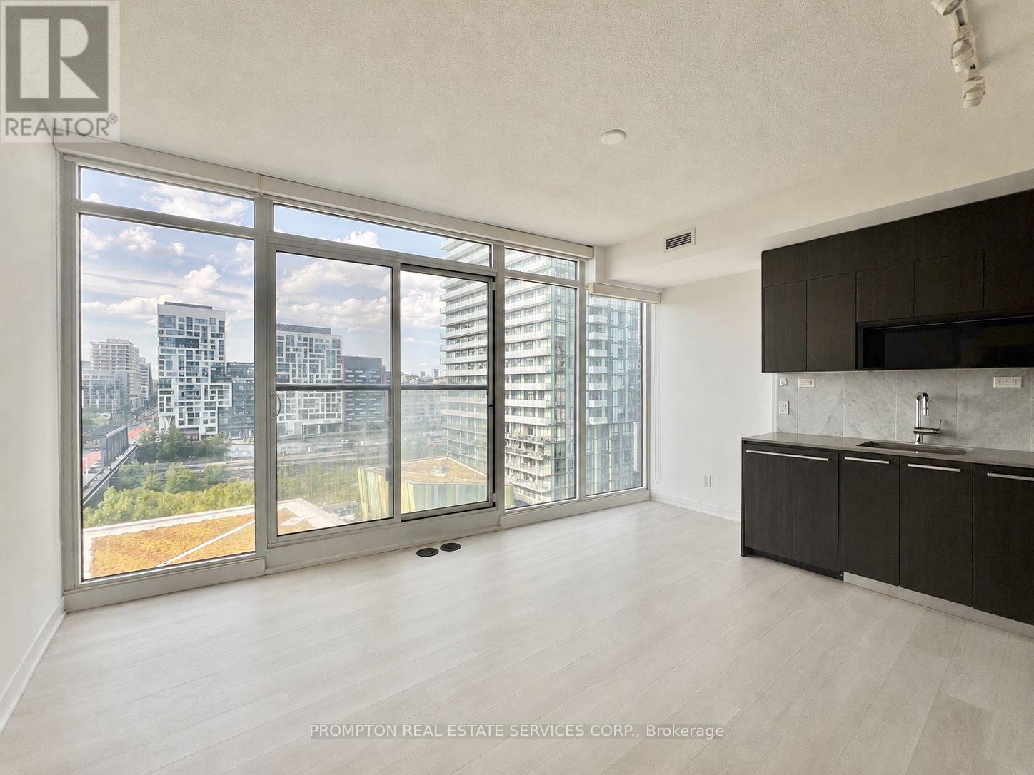 1105 - 80 QUEENS WHARF ROAD, Toronto, Ontario