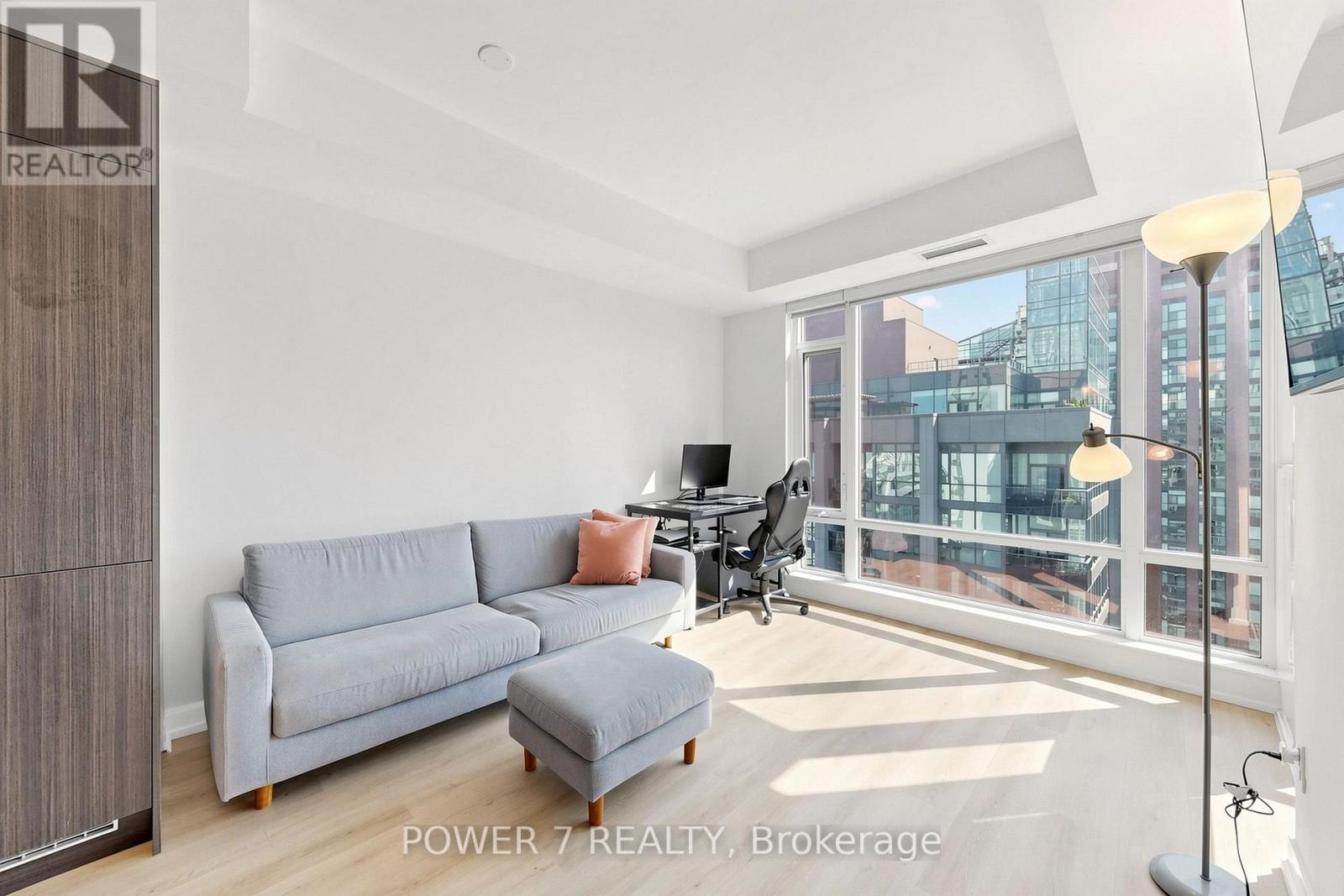 4207 - 21 Widmer Street, Toronto, Ontario  M5V 0B8 - Photo 13 - C13693432