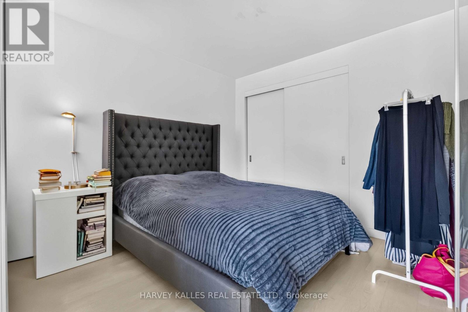 325 - 246 Logan Avenue, Toronto, Ontario  M4M 0E9 - Photo 22 - E13693396