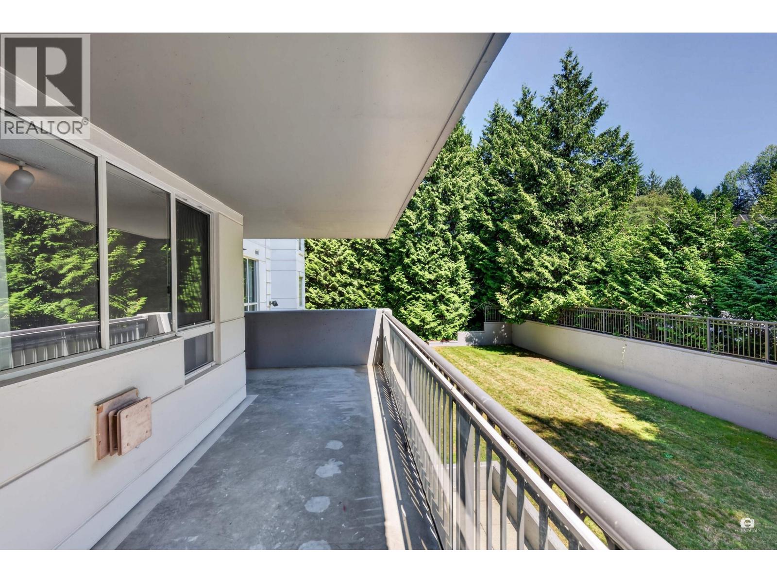 204 555 Austin Avenue, Coquitlam, British Columbia  V3K 6R8 - Photo 11 - R3157283