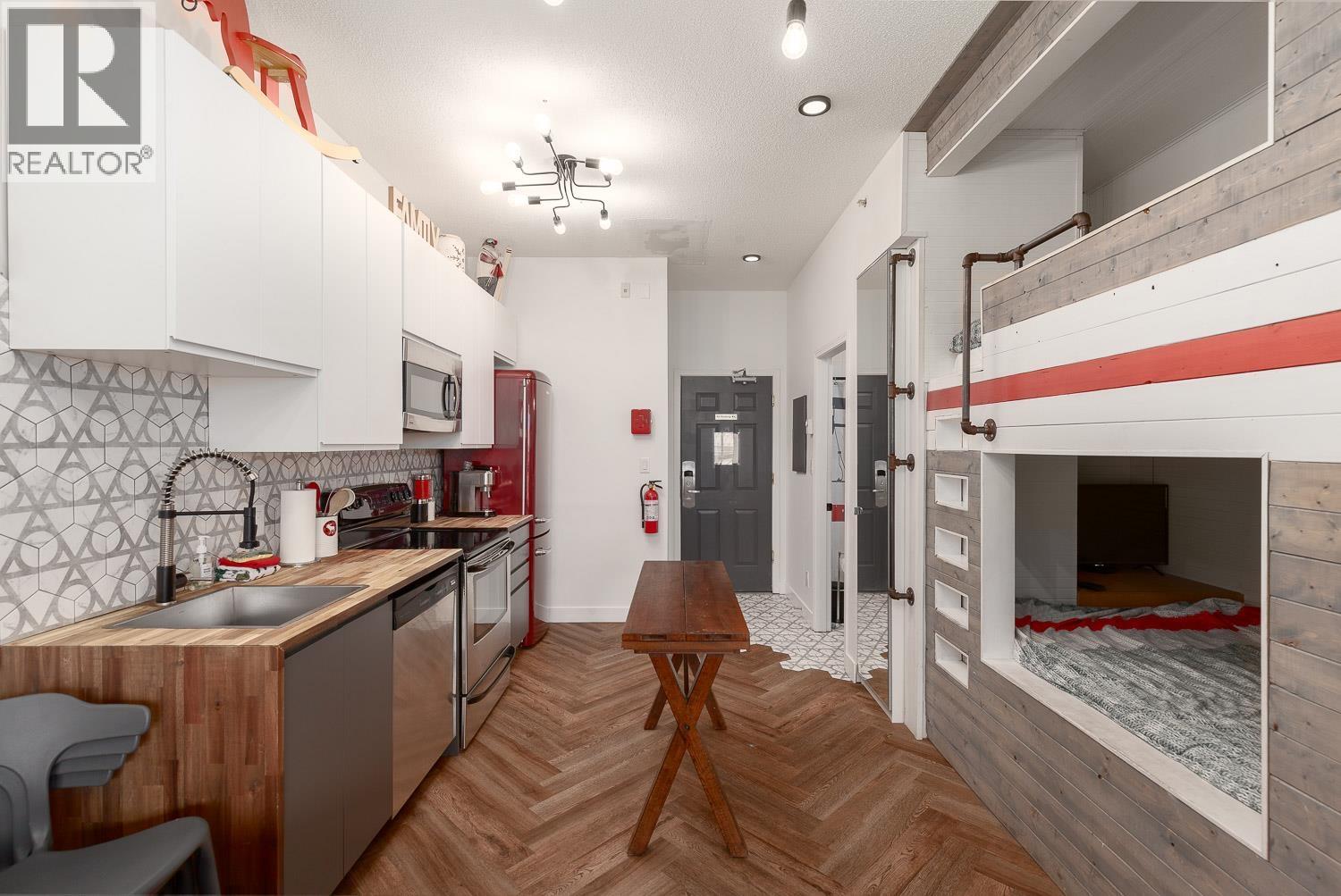 318 4368 Main Street, Whistler, British Columbia  V8E 1B6 - Photo 6 - R3157296