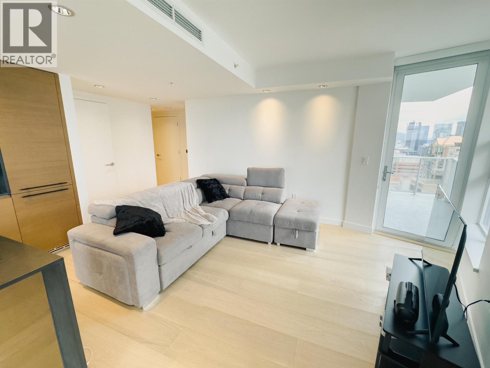 2911 1289 Hornby Street, Vancouver, British Columbia  V6Z 0G7 - Photo 3 - R3157306