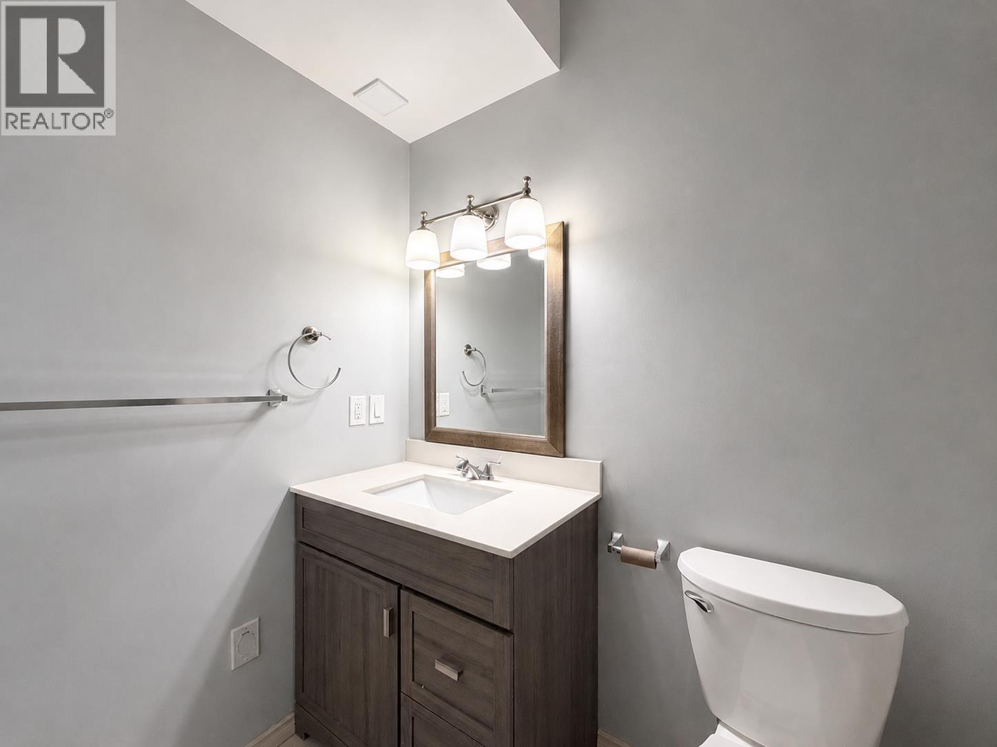 1625 Parkway Blvd, Coquitlam, British Columbia  V3E 3M7 - Photo 10 - R3157321