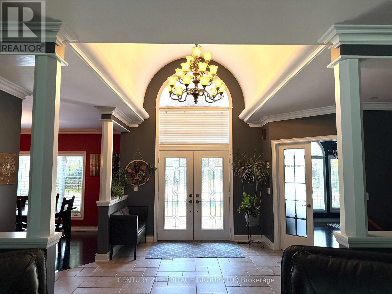 49 Shore Crescent, Georgina, Ontario  L0E 1S0 - Photo 6 - N13693360
