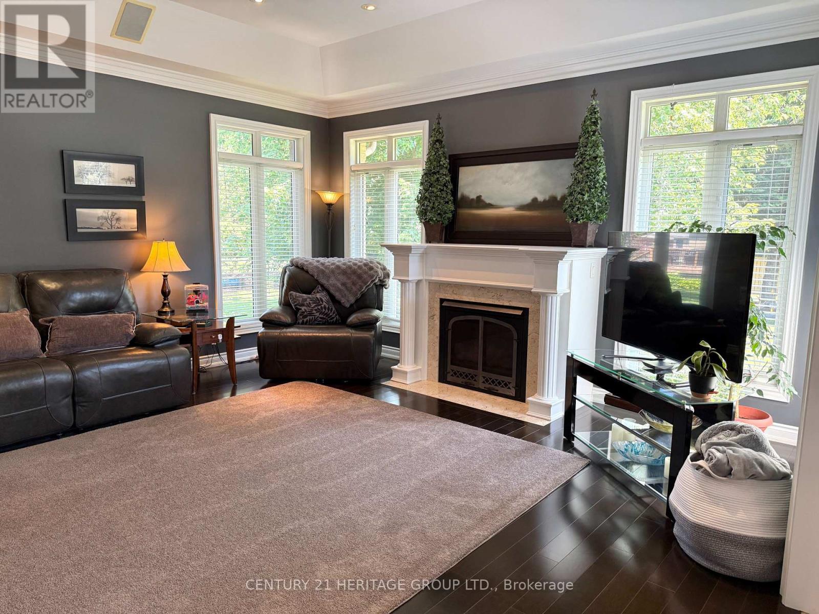 49 Shore Crescent, Georgina, Ontario  L0E 1S0 - Photo 9 - N13693360