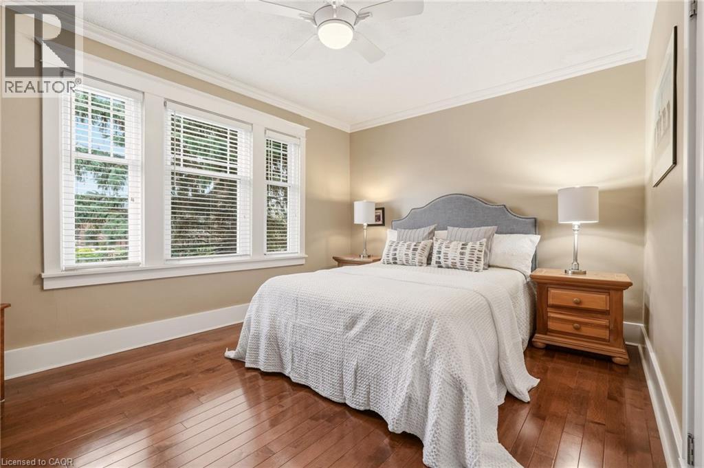 2116 Caroline Street, Burlington, Ontario  L7R 1L8 - Photo 25 - 40857055