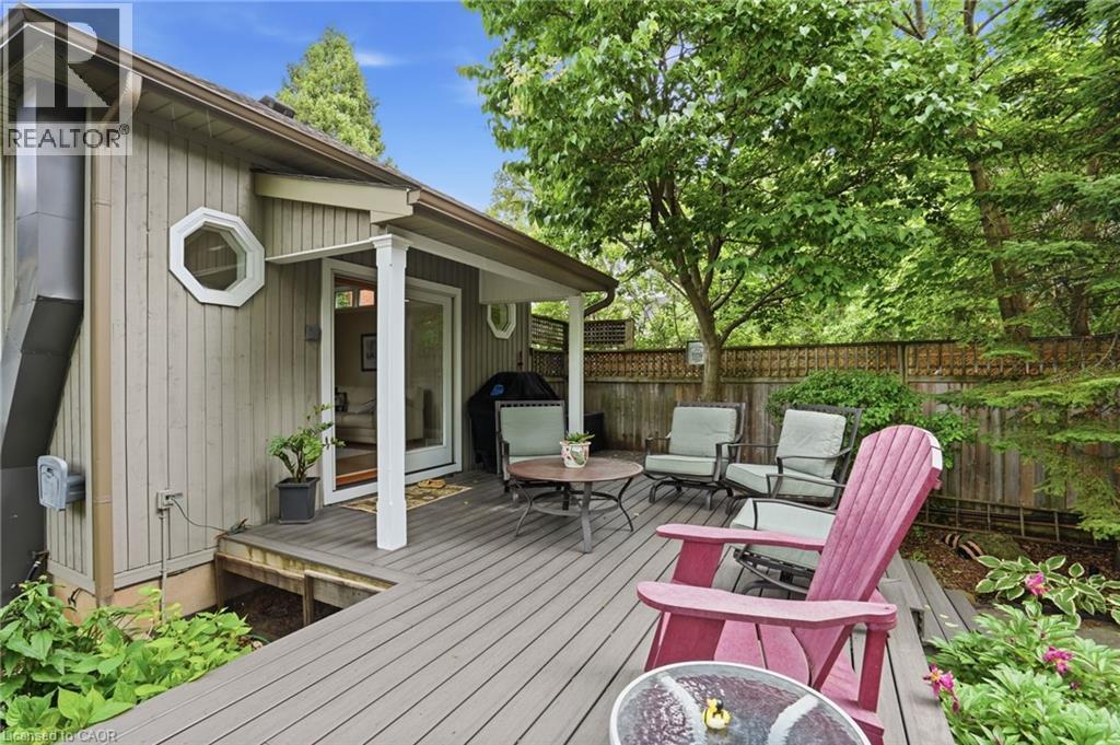 2116 Caroline Street, Burlington, Ontario  L7R 1L8 - Photo 43 - 40857055
