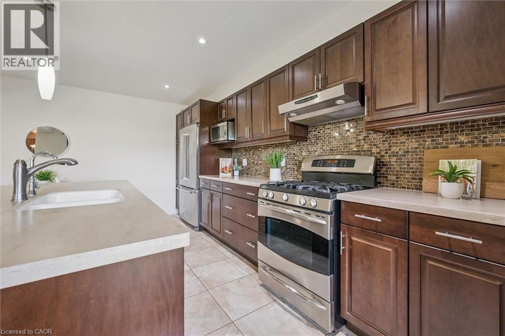 31 Townsend Drive Unit# 70, Breslau, Ontario  N0B 1M0 - Photo 12 - 40857013