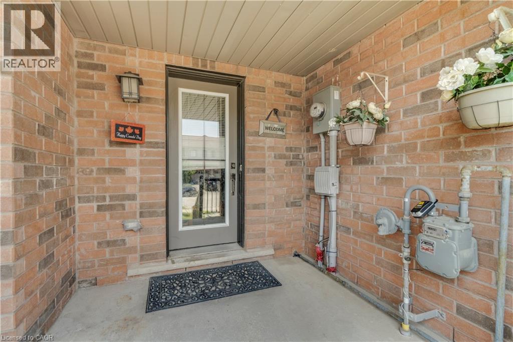 47 Sherway Street, Stoney Creek, Ontario  L8J 0J3 - Photo 6 - 40856491
