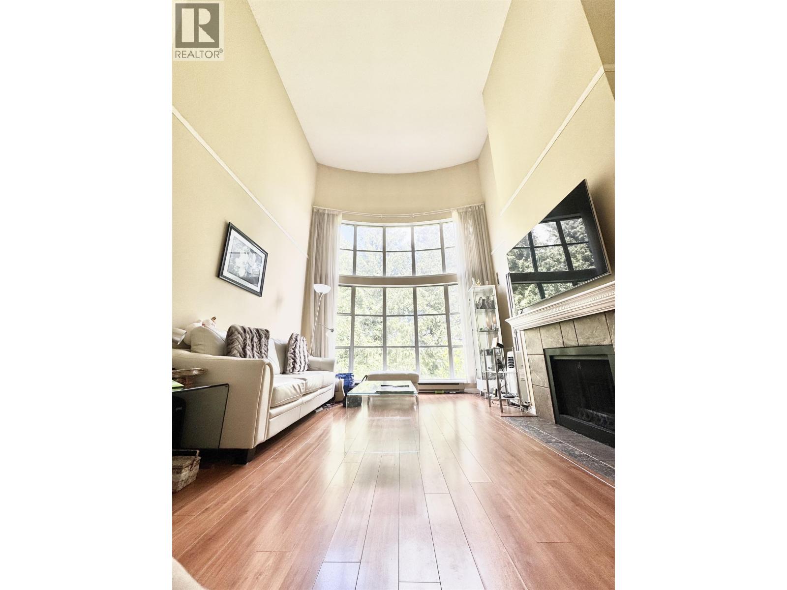 311 5500 ARCADIA ROAD, Richmond, British Columbia