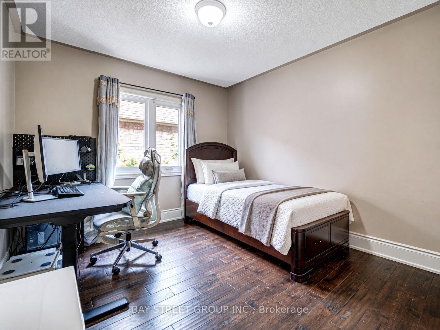 14 Rocksprings Avenue, Richmond Hill, Ontario  L4S 1R1 - Photo 28 - N13674188