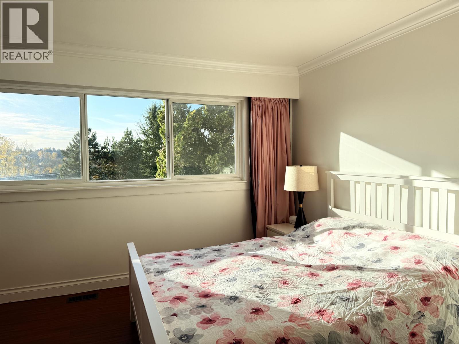 6722 Kneale Place, Burnaby, British Columbia  V5B 2Z2 - Photo 12 - R3157273
