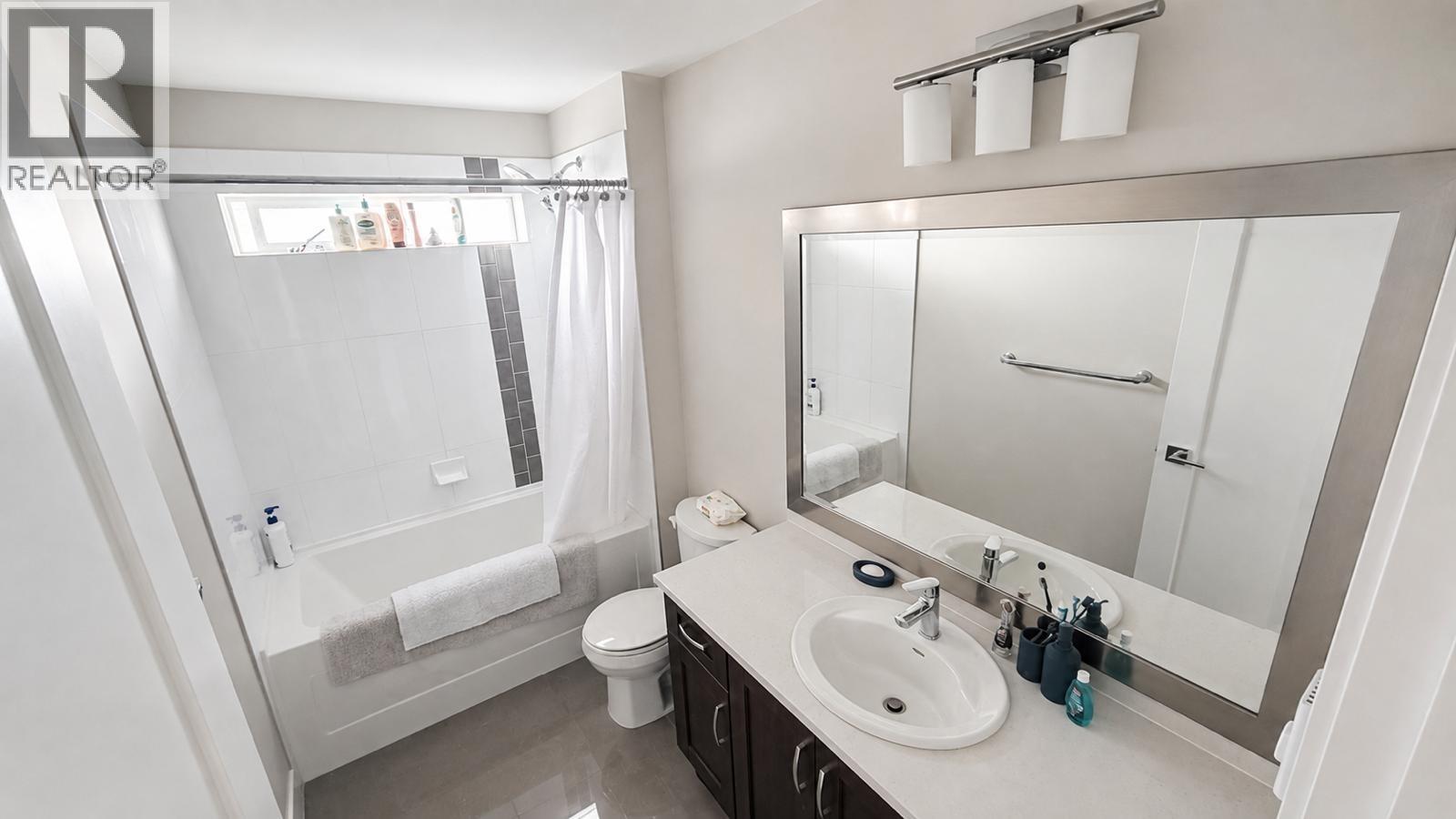 3517 Princeton Avenue, Coquitlam, British Columbia V3E 0K3 - Photo 13 - R3154446