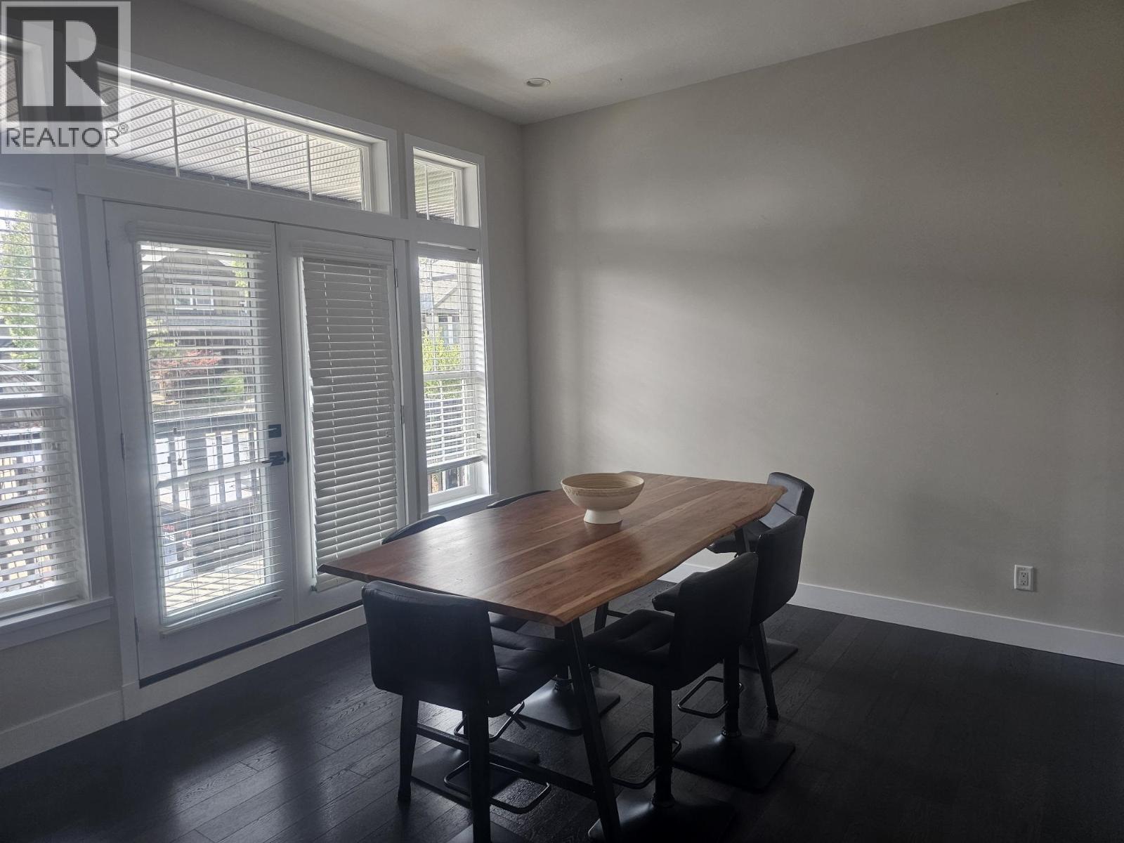 3517 Princeton Avenue, Coquitlam, British Columbia V3E 0K3 - Photo 6 - R3154446