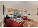 1534 LAWRENCE Avenue Unit# 304, Kelowna, BC V1Y 6M8