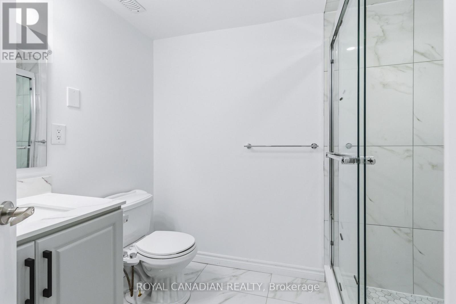 9 Horatio Court, Brampton, Ontario  L6S 1X8 - Photo 22 - W13693066