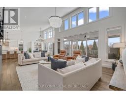 132 PARKVIEW DRIVE, Woodstock, Ontario