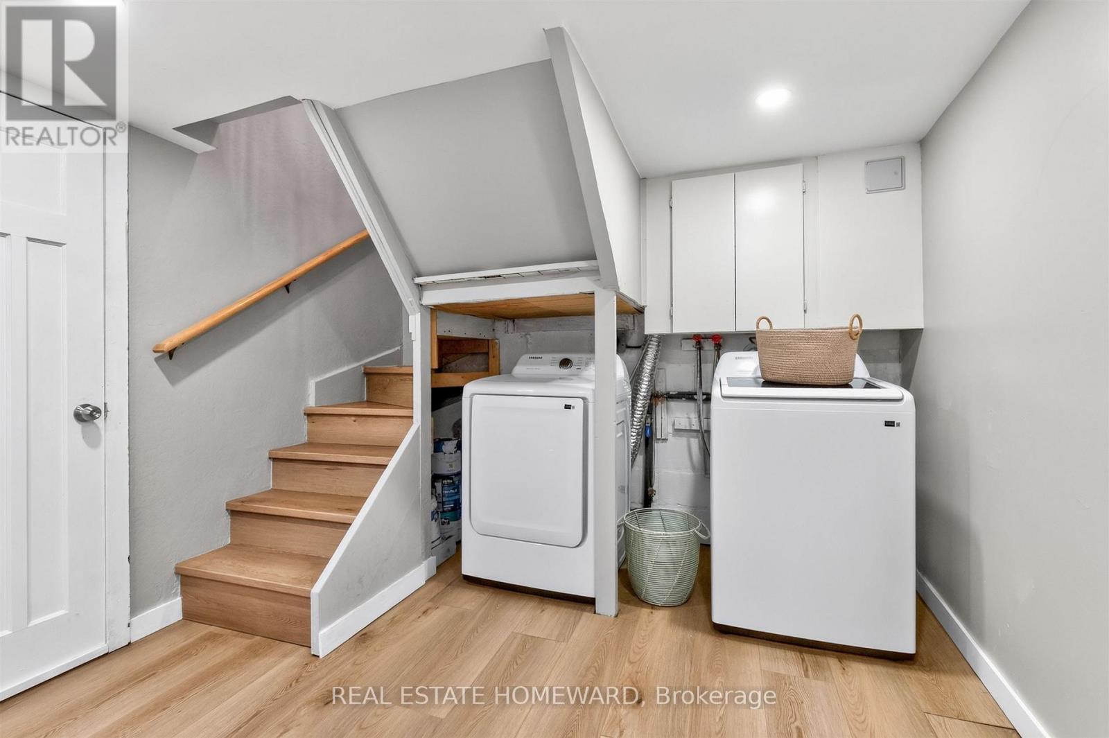 413 O'connor Drive, Toronto, Ontario  M4J 2W4 - Photo 13 - E13692432
