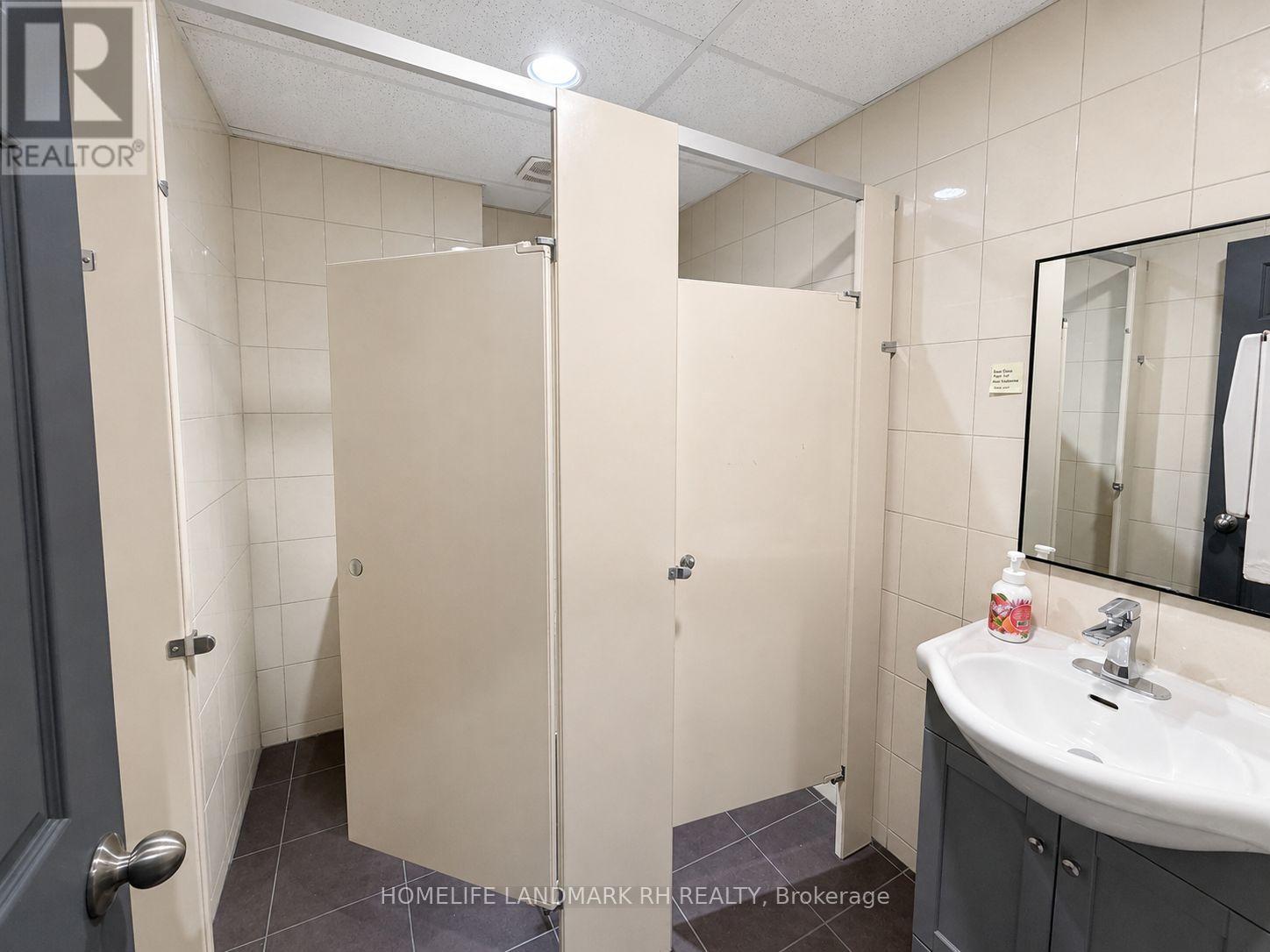 103 -107 Brock Street S, Whitby, Ontario  L1N 4J9 - Photo 15 - E13693274