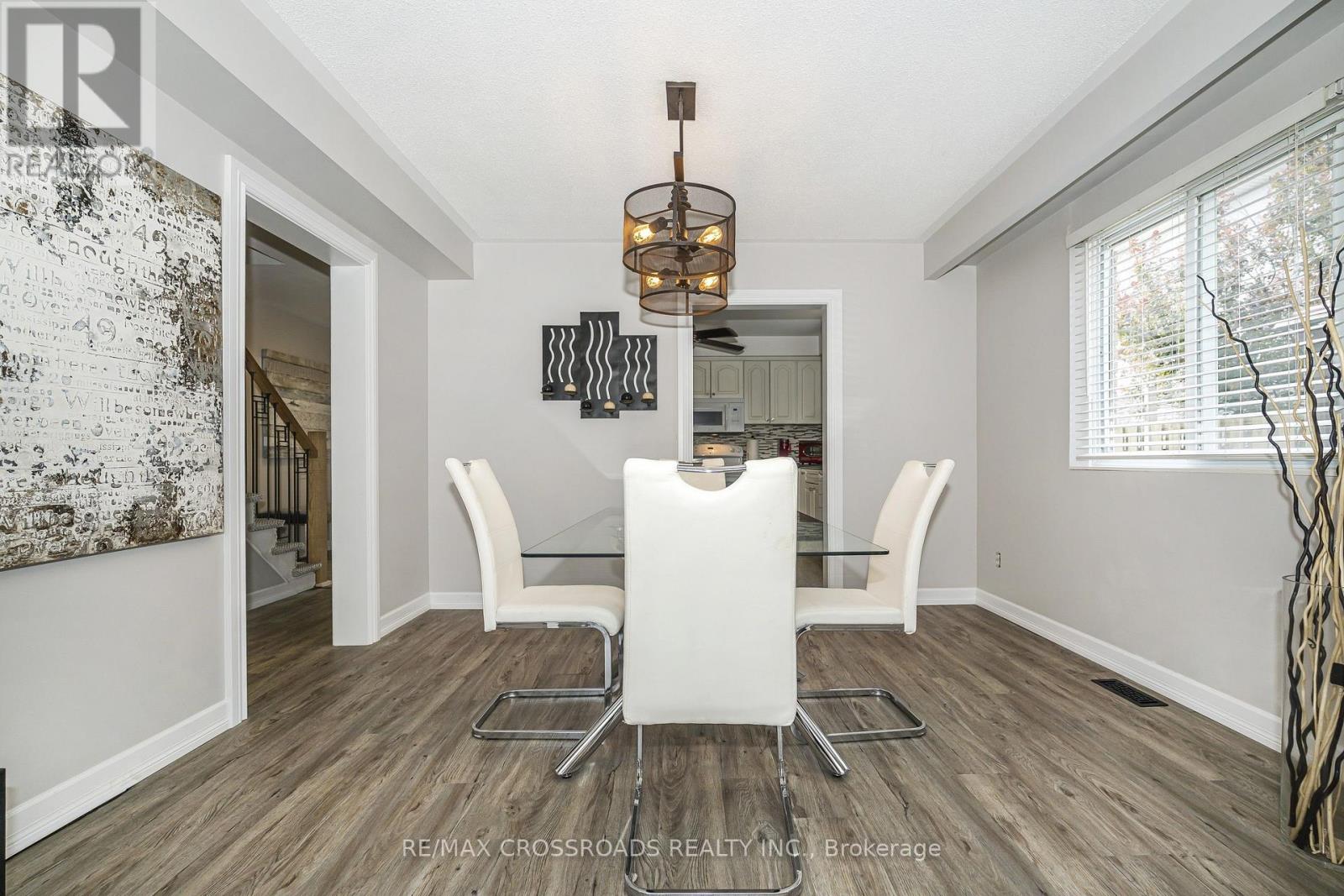 655 Dodsworth Crescent, Mississauga, Ontario  L4Y 2H6 - Photo 10 - W13685934